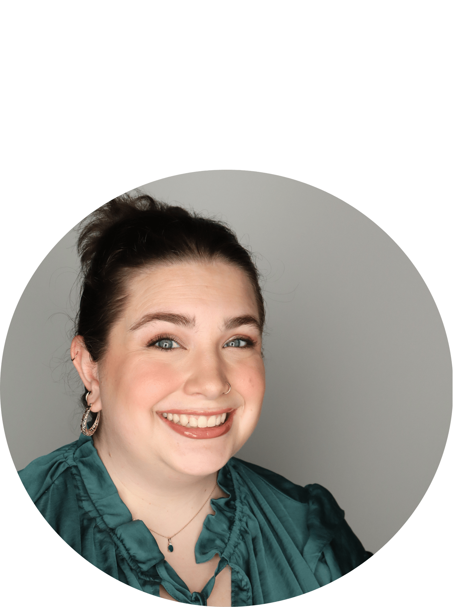 Lanie Circle Headshot 1.5