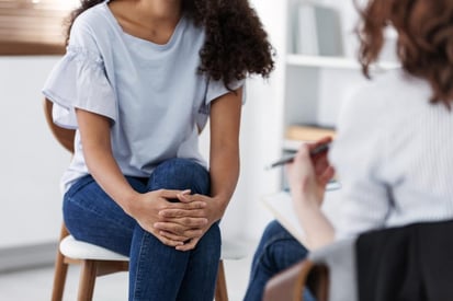 therapy-session-anxiety-treatment-in-gallatin-tn-768x512